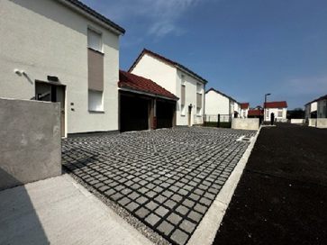 NEOLIA Parvis et parkings à l'Isle-sur-le-Doubs